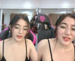 Lidya Danira Bugil